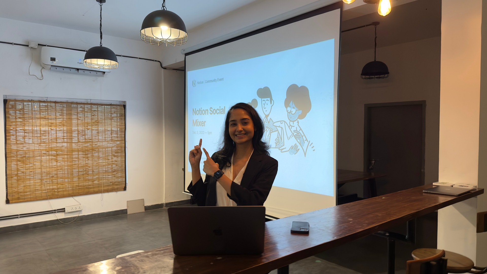 Vensy Krishna, No-code and Notion India Ambassador hosting the Notion Social Mixer at Paperflite in Chennai